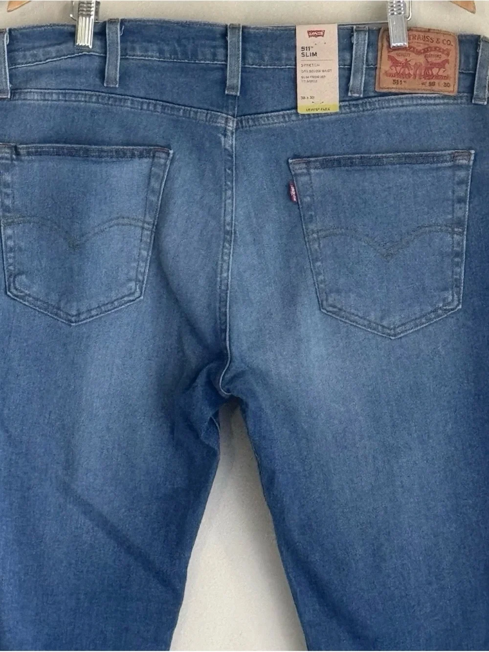 NWT Levi's Flex 511 Slim Fit Jeans Men's Size 38X30 Medium Wash Blue Denim